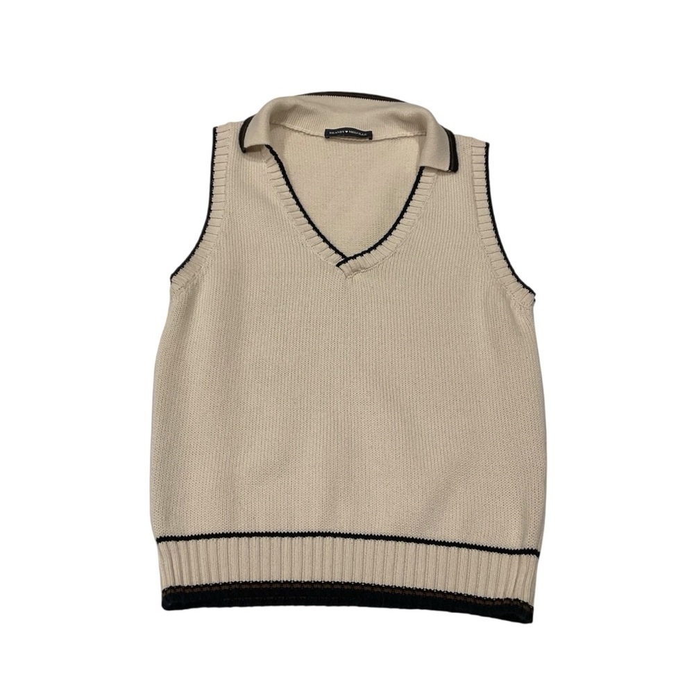 Brandy Melville Collared V-Neck Knit Sweater Vest Sz S Cream Preppy Y2K Academia